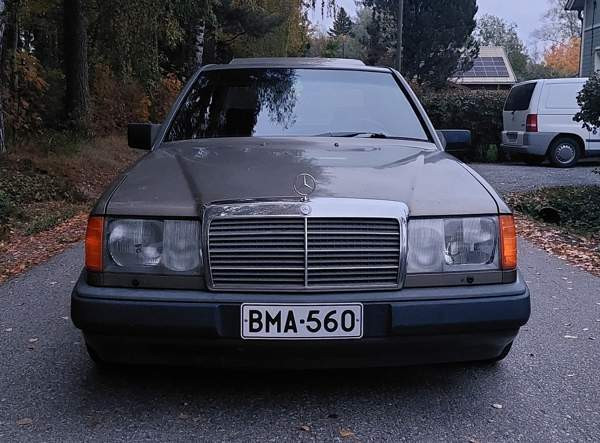 Mercedes-Benz 300 Tampere - photo 5