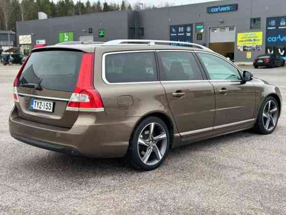 Volvo V70 Среднеуральск