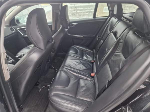 Volvo V60 Мянтсяля - изображение 5