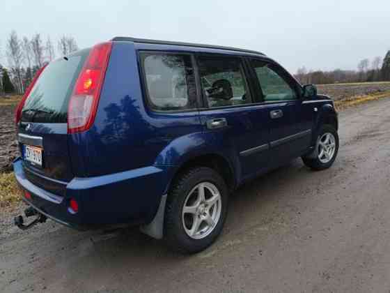 Nissan X-Trail Kalvola