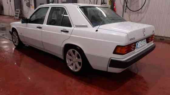Mercedes-Benz 190 Keminmaa