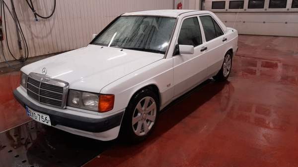 Mercedes-Benz 190 Keminmaa - valokuva 1