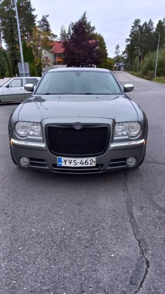Chrysler 300C Раума - изображение 2