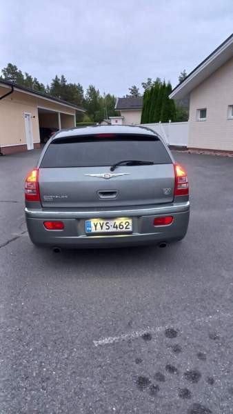 Chrysler 300C Раума - изображение 6