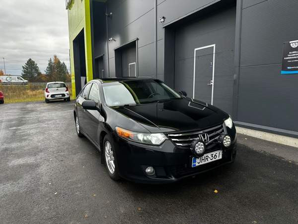 Honda Accord Хаукипудас - изображение 1