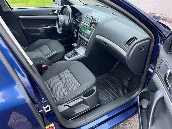 Skoda Octavia Kittilä - изображение 8