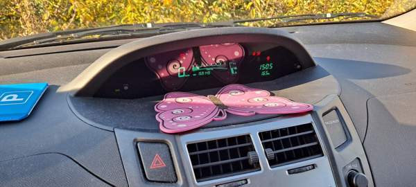 Toyota Yaris Оулу - изображение 7