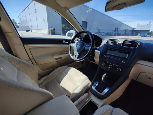 Volkswagen Golf Vantaa - valokuva 6