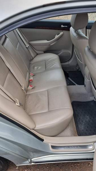 Toyota Avensis Vehmaa – foto 8