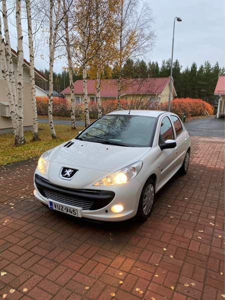 Peugeot 206+ Ylikiiminki - изображение 2