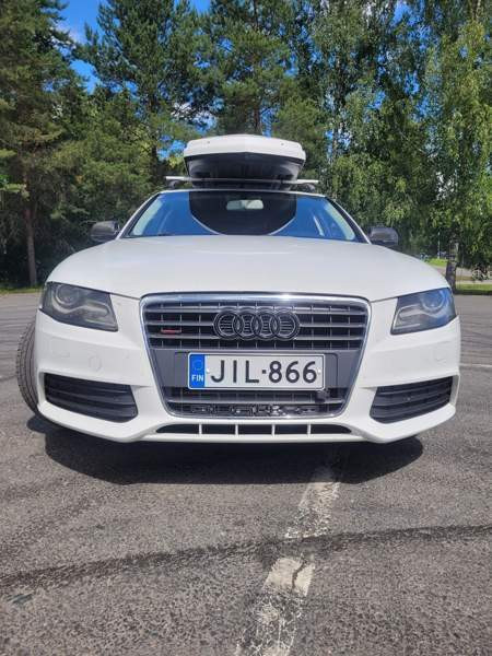 Audi A4 Macau - valokuva 3