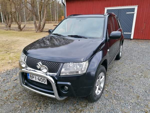 Suzuki Grand Vitara Jalasjärvi - valokuva 2