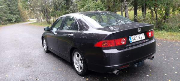 Honda Accord Kuusamo - valokuva 3