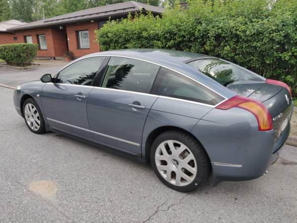 Citroen C6 Iisalmi - valokuva 2