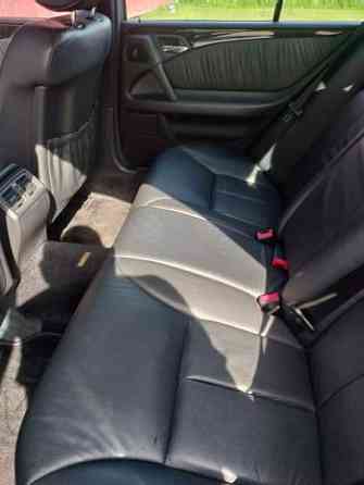 Mercedes-Benz 430 Nivala