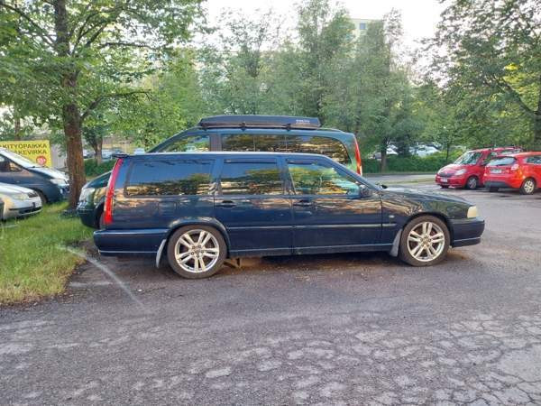 Volvo V70 Vantaa - photo 2