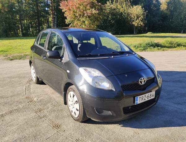 Toyota Yaris Chuvashskaya Respublika – foto 1