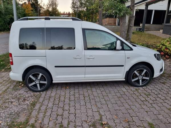 Volkswagen Caddy Вантаа - изображение 5