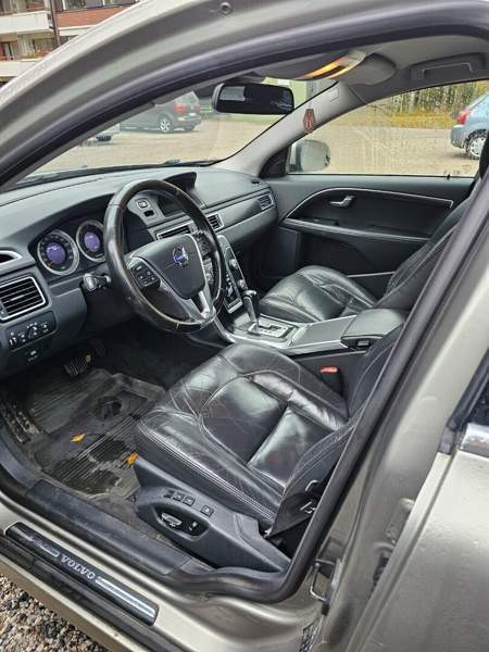 Volvo V70 Hollola - valokuva 7