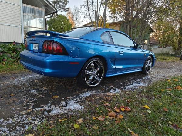 Ford Mustang Seinäjoki - valokuva 3