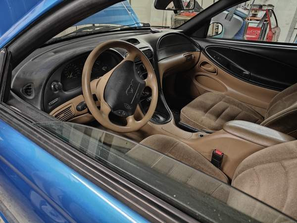 Ford Mustang Seinäjoki - valokuva 8