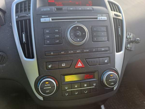 Kia Ceed Helsinki - valokuva 7