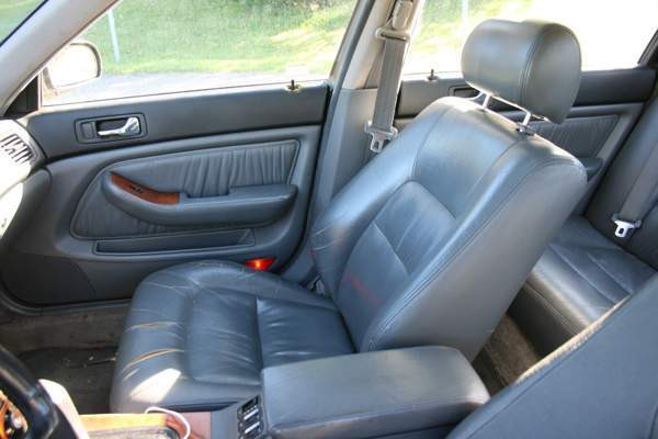 Honda Legend Вааса - изображение 7