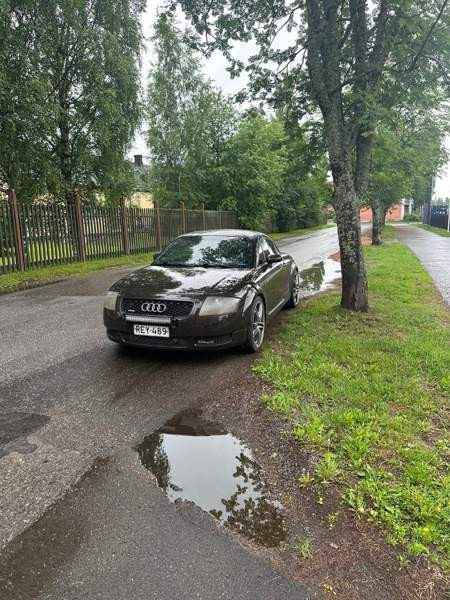 Audi TT Ylitornio - valokuva 1