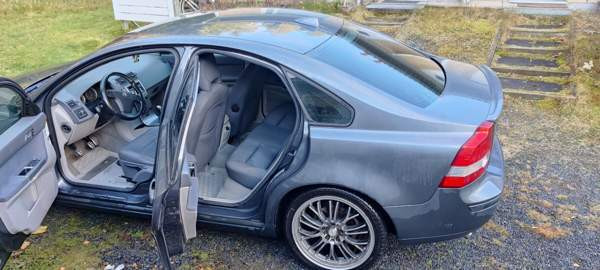 Volvo S40 Сейняйоки - изображение 5