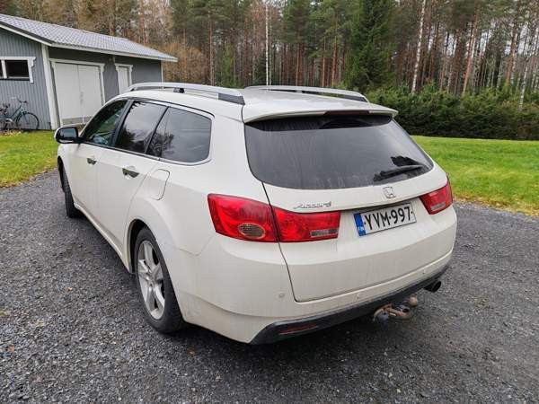 Honda Accord Kitee – foto 2