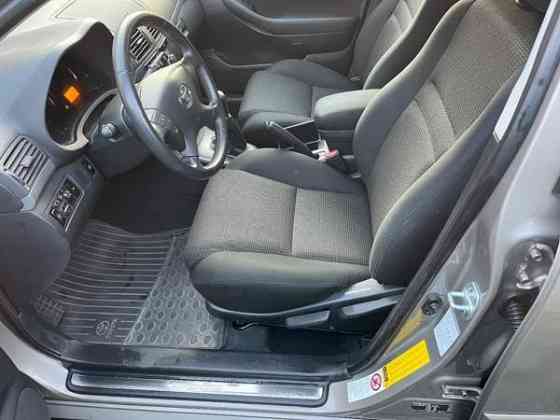 Toyota Avensis Joensuu