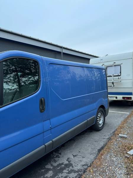 Opel Vivaro Glebychevo - valokuva 3