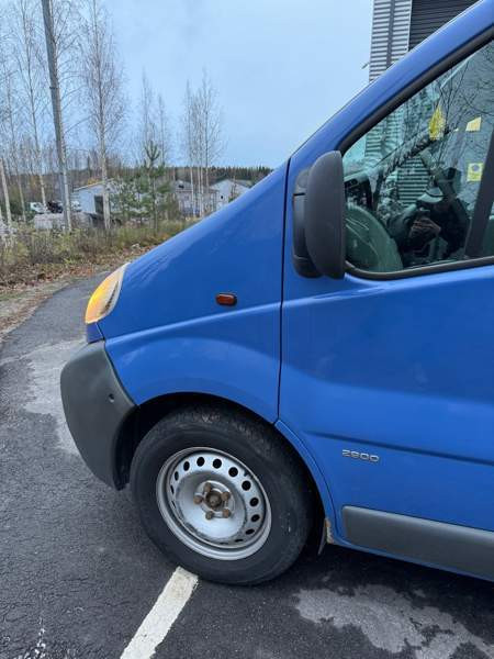 Opel Vivaro Glebychevo - valokuva 2