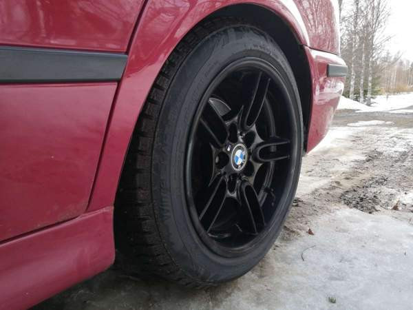 BMW 523 Nivala - valokuva 3