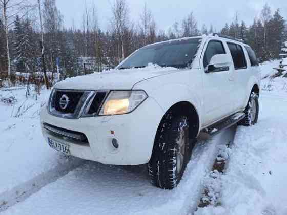 Nissan Pathfinder Kärkölä