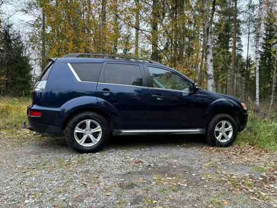 Mitsubishi Outlander Нурмиярви