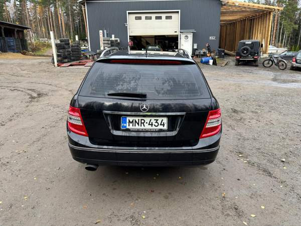 Mercedes-Benz C Нокиа - изображение 3