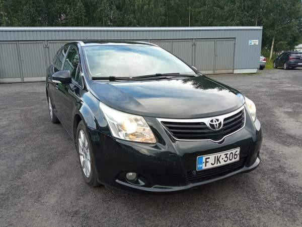 Toyota Avensis Kitee – foto 1