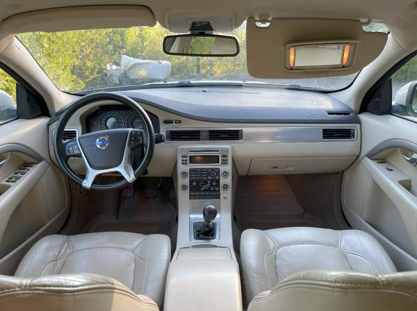 Volvo V70 Helsinki - valokuva 5