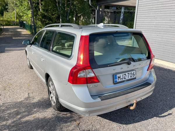 Volvo V70 Helsinki - valokuva 3