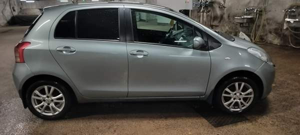 Toyota Yaris Tampere - valokuva 7