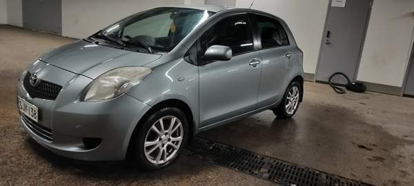 Toyota Yaris Tampere - valokuva 4