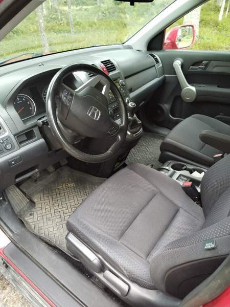 Honda CR-V Äänekoski - изображение 8
