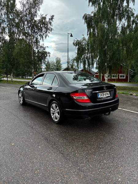 Mercedes-Benz C Padasjoki - valokuva 4