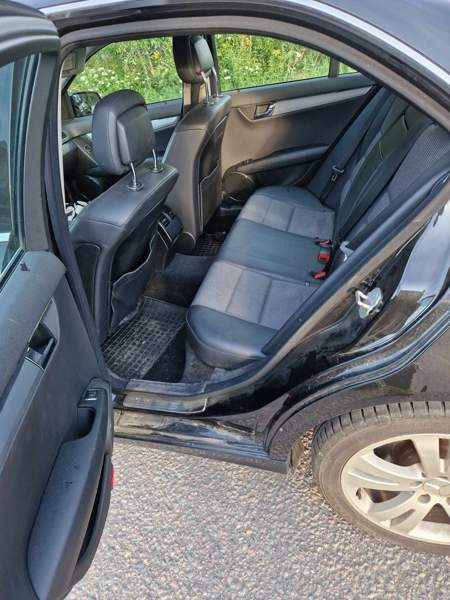 Mercedes-Benz C Padasjoki - valokuva 8
