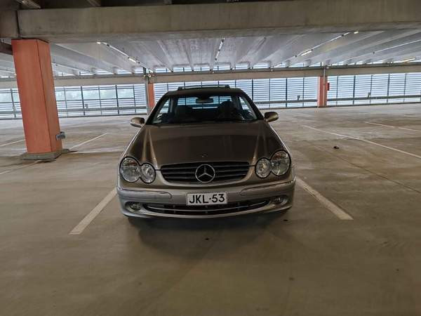 Mercedes-Benz CLK Liperi - изображение 7