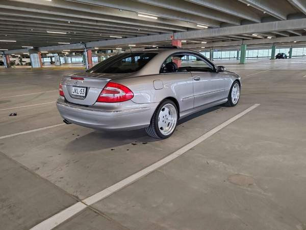 Mercedes-Benz CLK Liperi - изображение 3