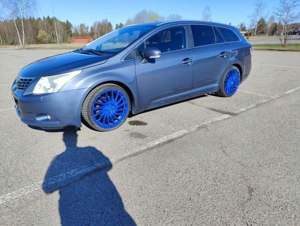 Toyota Avensis Turtkul - photo 2