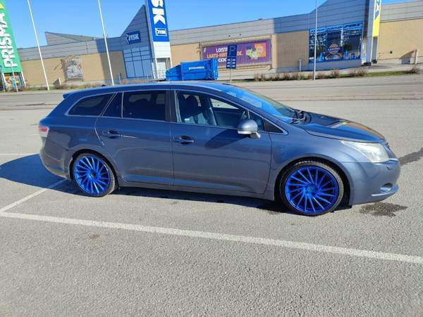 Toyota Avensis Turtkul - photo 6