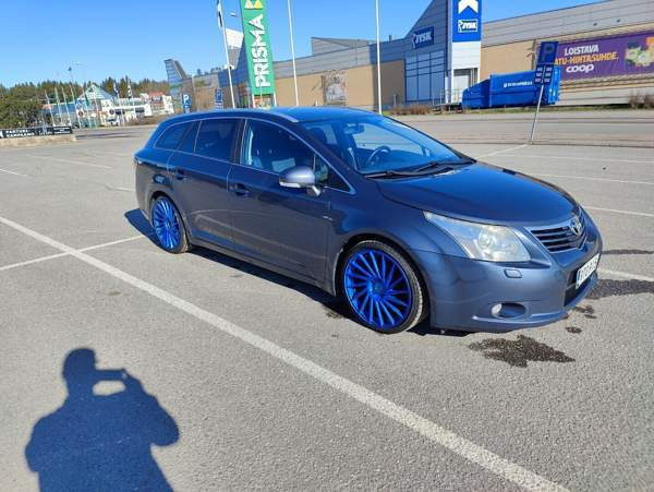 Toyota Avensis Turtkul - photo 1